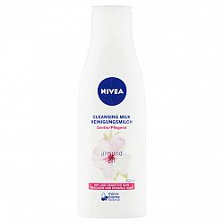 Nivea Hydra IQ jemné čistiace pleťové mlieko pre suchú až citlivú pleť 200 ml